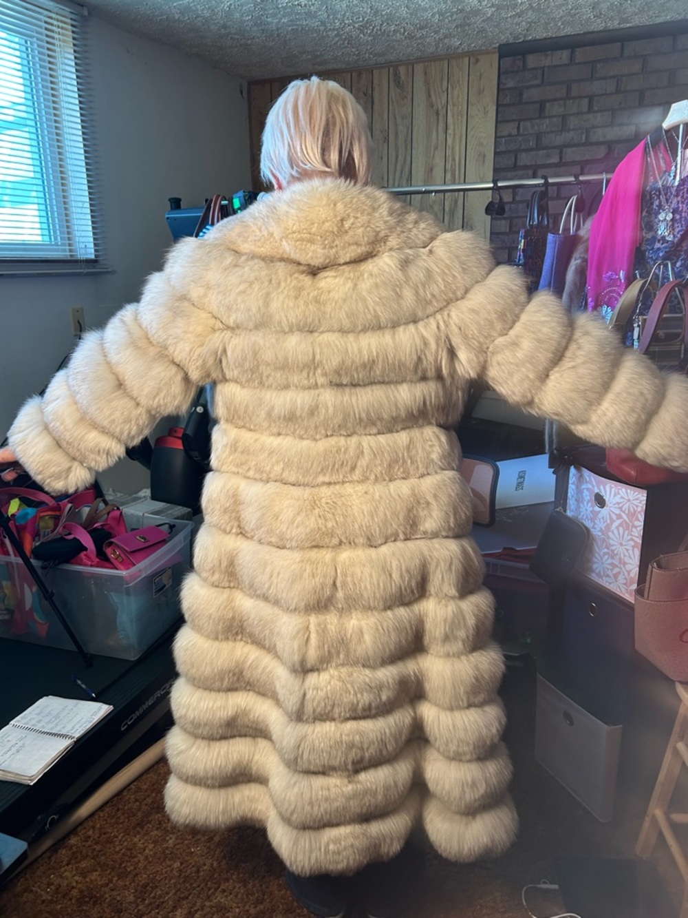 Genuine Natural Blue Fox 7/8 Horizontal Fur Coat - Picture 14 of 14